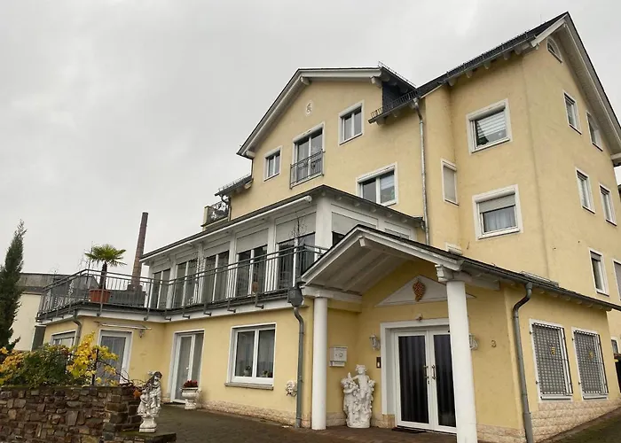 „die 3 Am Rhein“ Apartamento *